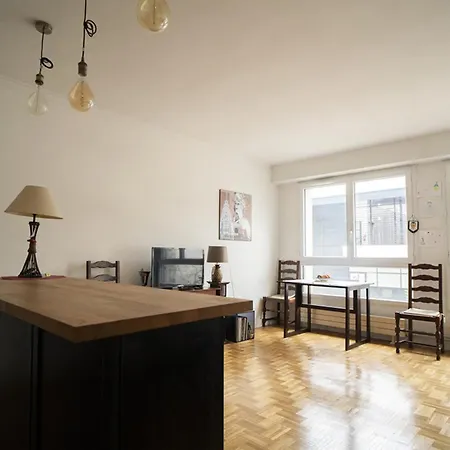 Spacious Studio In The Heart Of Apartment *