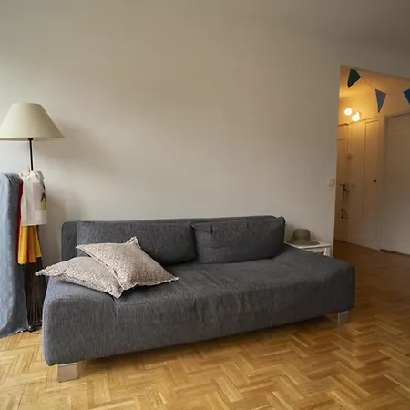 Spacious Studio In The Heart Of Apartment Paris