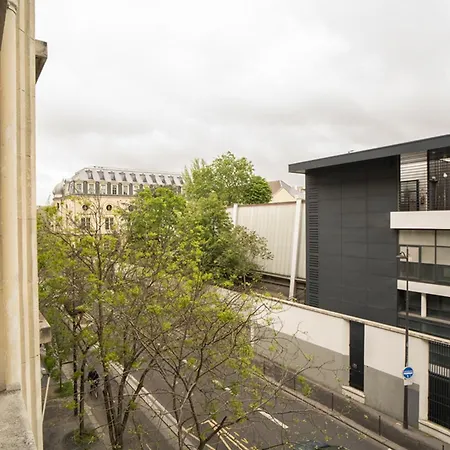 Spacious Studio In The Heart Of * باريس