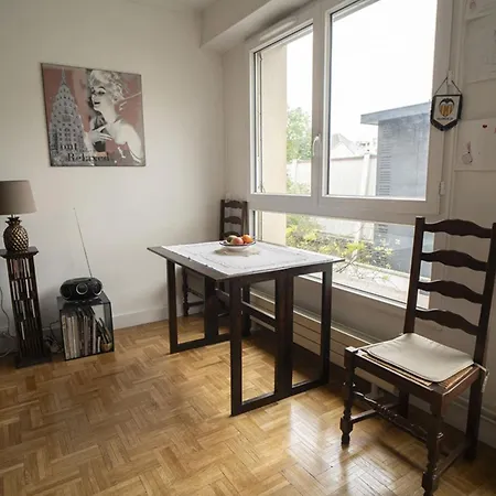 Spacious Studio In The Heart Of